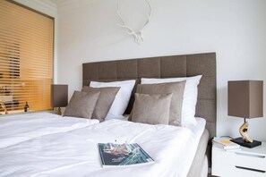 2 bedrooms, travel cot, free WiFi - Ferienwohnung, Zingst (Zingst)