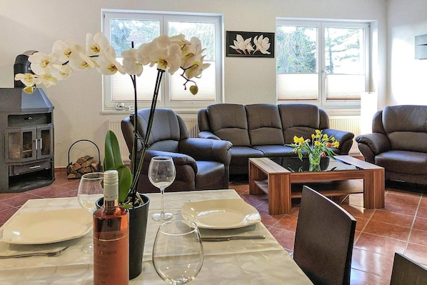 Dining - Appartementhaus Seeperle, Sommersdorf (Sommersdorf)