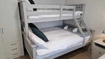 Family Room, Non Smoking