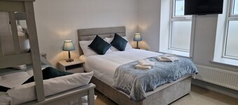 Trivia House Accomodation