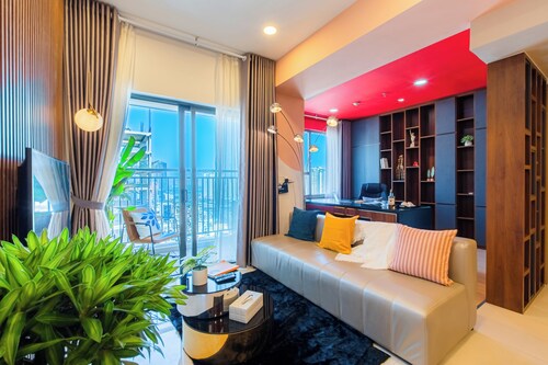 9TRIP STAY in Soho Residence 