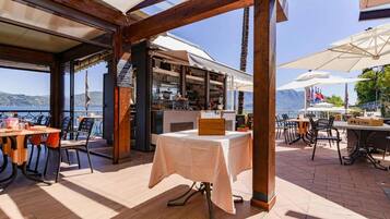 Udendørs spisemuligheder