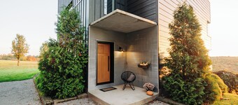 The Dwelling Apt 1 | Rooftop Terrace w/ Kitchen + Fire Pit!