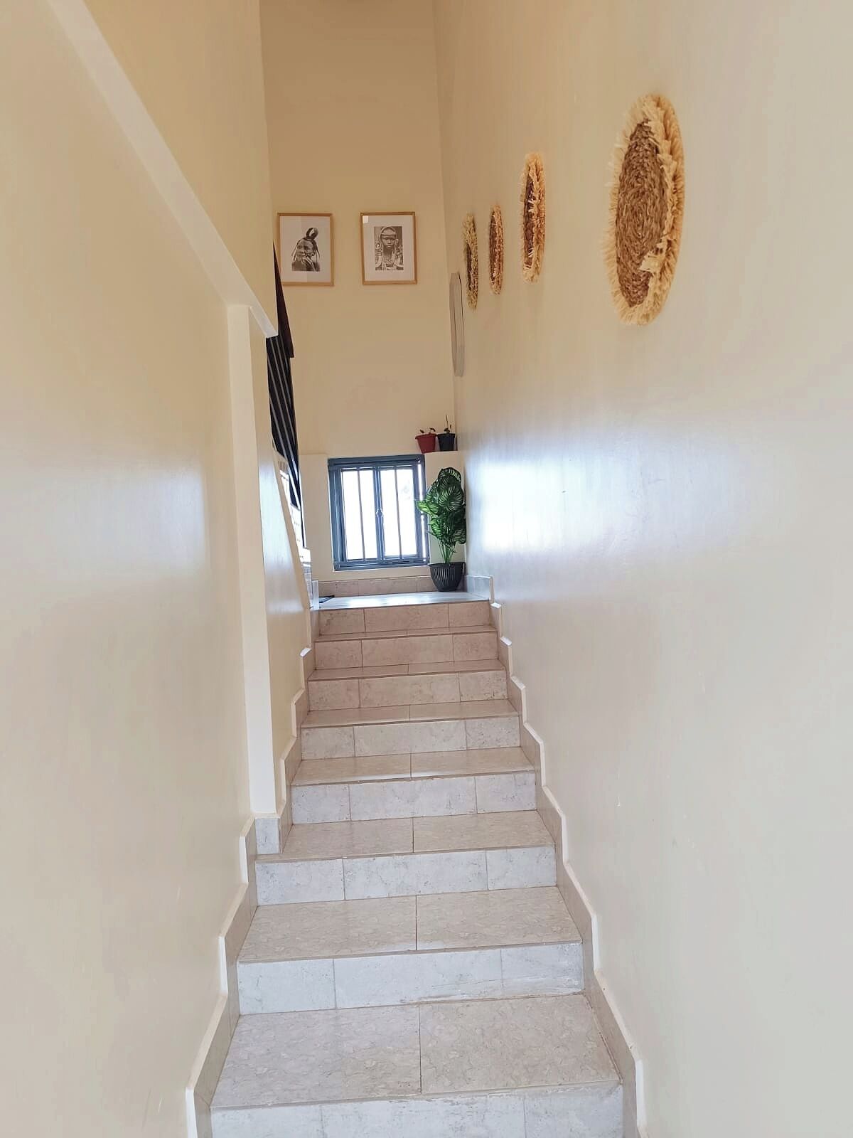 43-inch Smart TV with digital channels, Netflix, Hulu