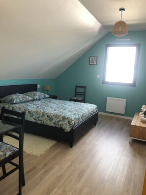 3 bedrooms, iron/ironing board, travel cot, WiFi - Maison Idéale Pour DES Vacances À LA MER (Jullouville)