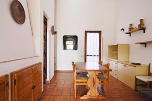 Dining - Apartment on Costa Rei near Sandy Beach (Costa Rei)