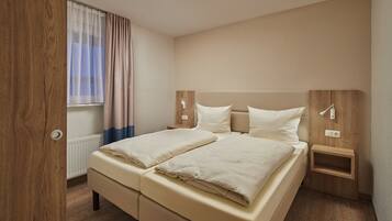 3 Schlafzimmer, Reisekinderbett, kostenloses WLAN