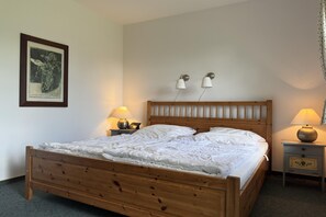 2 makuuhuonetta, vauvan matkasänky, ilmainen Wi-Fi