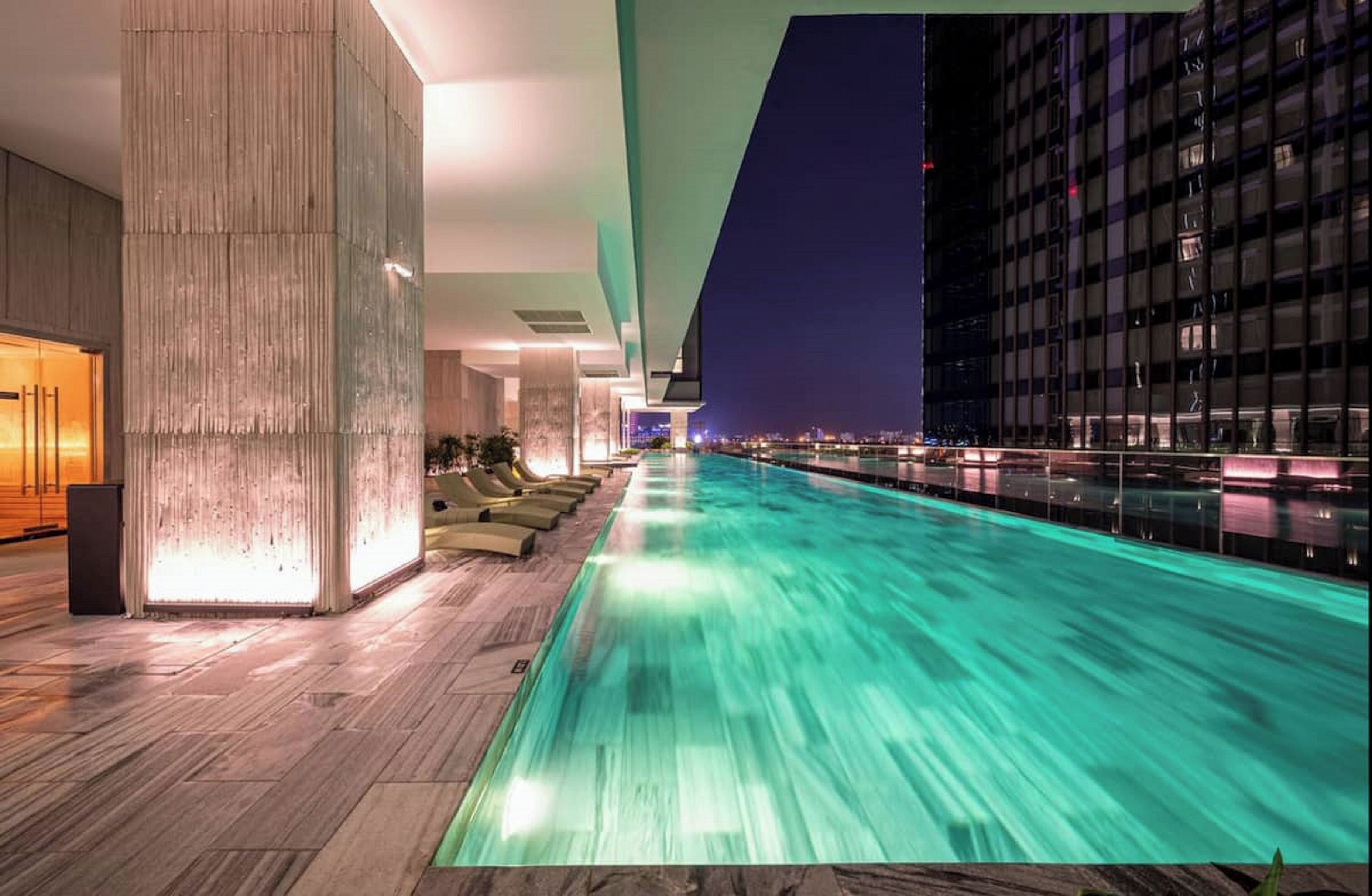 Presidential Suite, 3 Bedrooms, Club lounge access, City View | Egyptian cotton sheets, premium bedding, memory-foam beds, free minibar