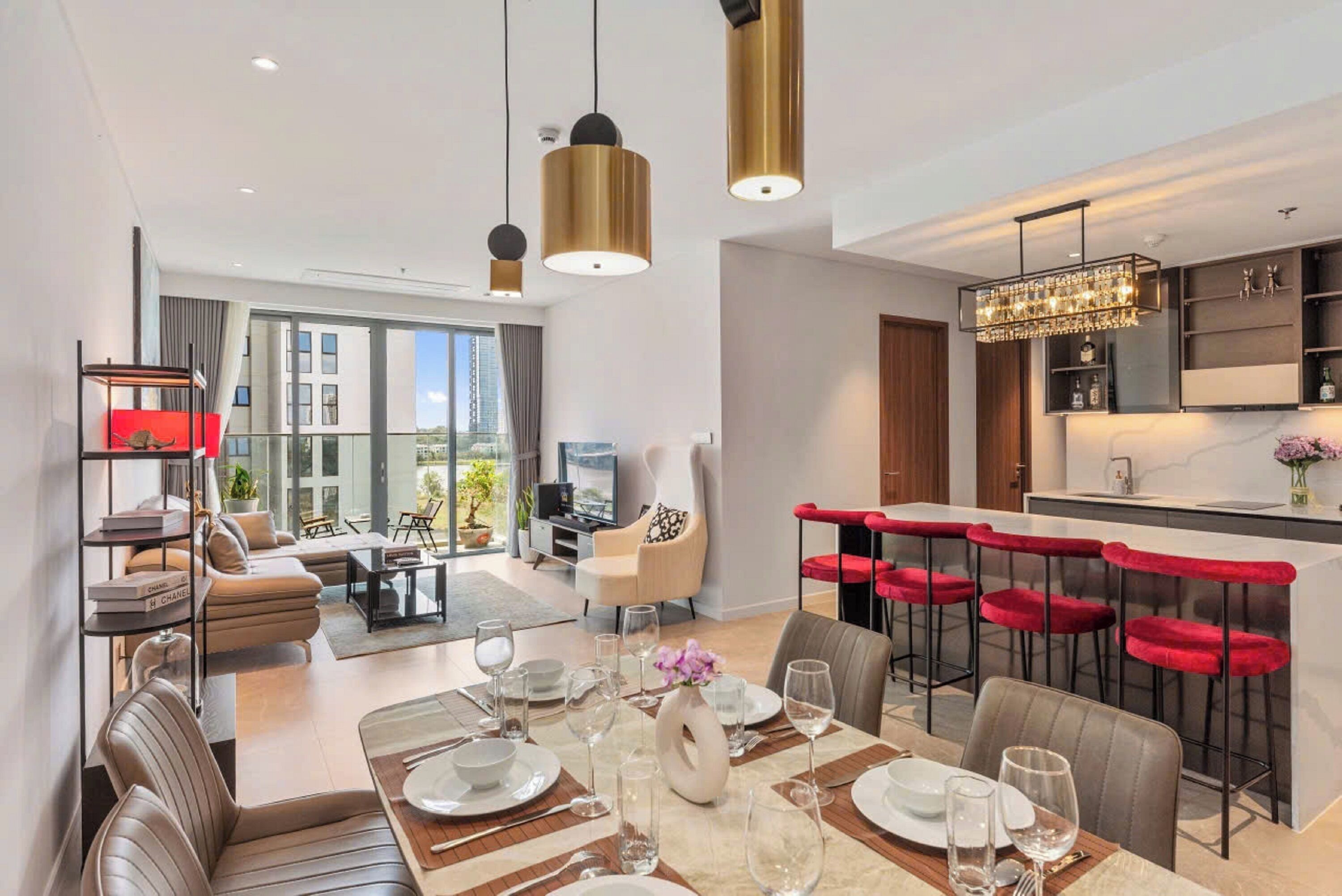 Presidential Suite, 3 Bedrooms, Club Lounge Access, City View | Egyptian cotton sheets, premium bedding, memory foam beds, free minibar