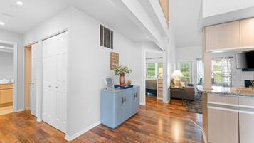 Smart TV, DVD player, books