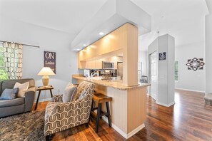 Smart TV, DVD player, books