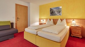 2 室のベッドルーム、旅行用ベビーベッド、WiFi (無料)