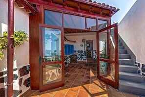 Exterior detail - Apartment in El Tanque with bubble bath (El Tanque)