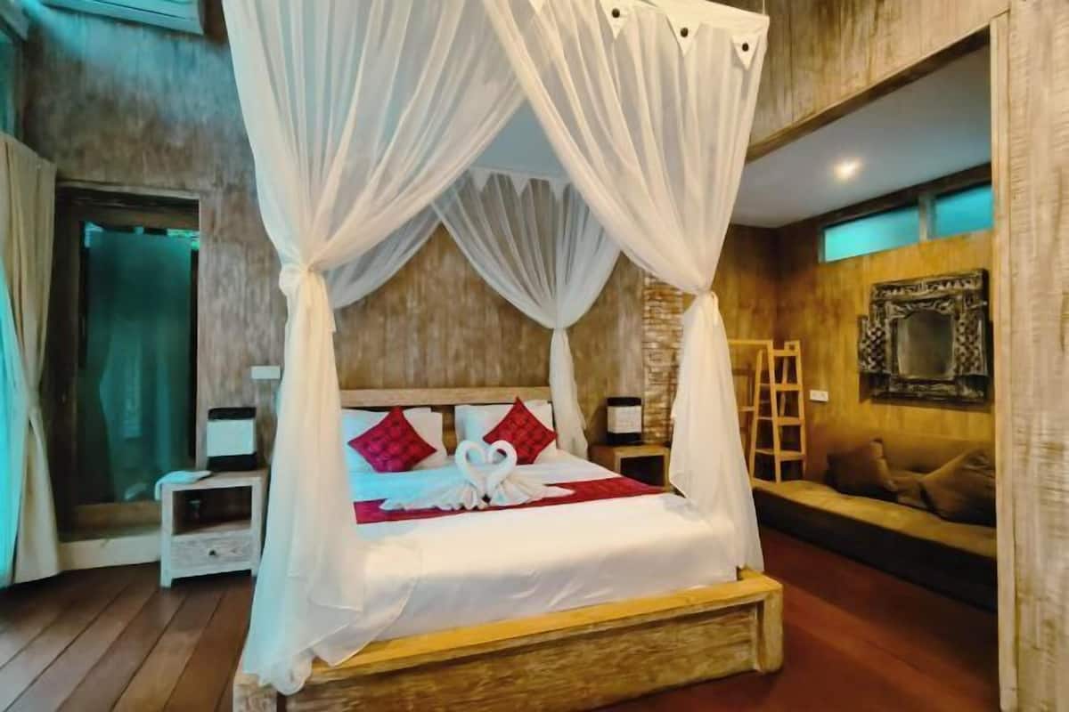 1 quarto, roupas de cama antialérgicas, frigobar, cofres nos quartos