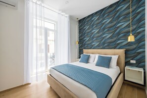 Comfort Double Room | Bathroom | Shower, free toiletries, hair dryer, bidet - 4 Stelle Housing - Rooms and Apartments by Wonderful Italy (Naples)