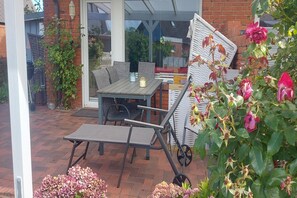 Outdoor dining - Doppelhaushälfte in Friedrichskoog-Spitze (Friedrichskoog-Spitze)