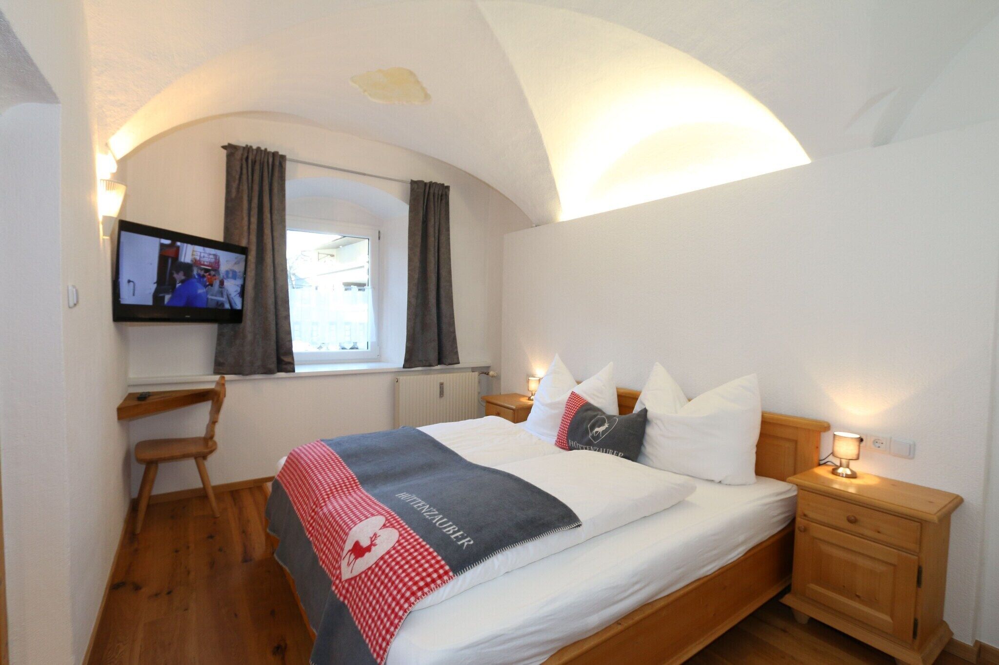 2 Schlafzimmer, Reisekinderbett, kostenloses WLAN