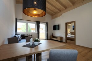 Interior - Apartment in Stubai Alps with SuperCard (Neustift)
