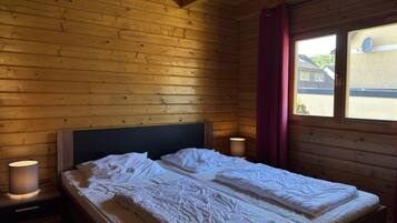 3 Schlafzimmer, Reisekinderbett, kostenloses WLAN