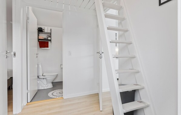 Interior - Beautiful home in Otterup with WiFi (Otterup)