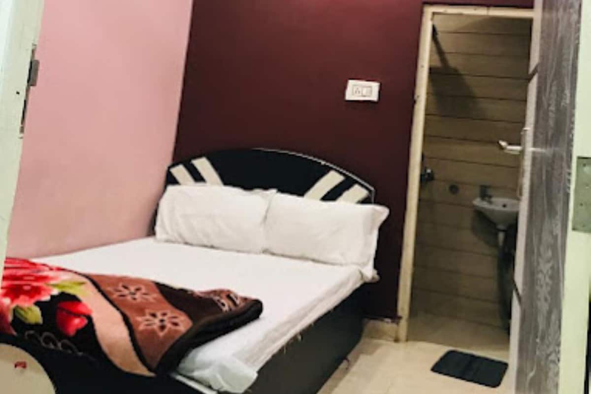 Standard Single Room, City View | Hypo-allergenic bedding, free WiFi, bed sheets