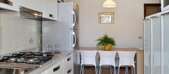 Charming Holiday Homes with Shared Pool