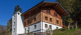 Farmhouse in Tobadill with Mountain Views