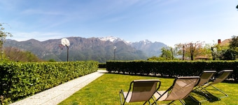 Panorama Lake and Garden by Wonderful Italy