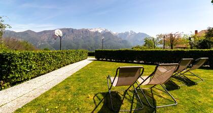 Panorama Lake and Garden