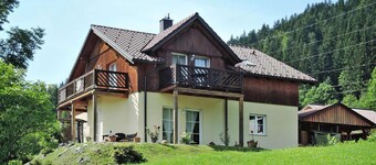 Maison à Radstadt avec Sauna et Jacuzzi