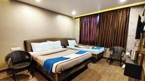 Bed sheets - DeSanthosh Residency (Ootacamund)