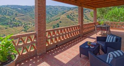 Villa Castillo in Frigiliana