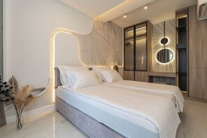 2 soverom, safe på rommet, skrivebord og strykejern/-brett