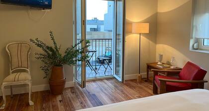 Classical summer Villa in San Sebastian, splendid views of the sea and the city