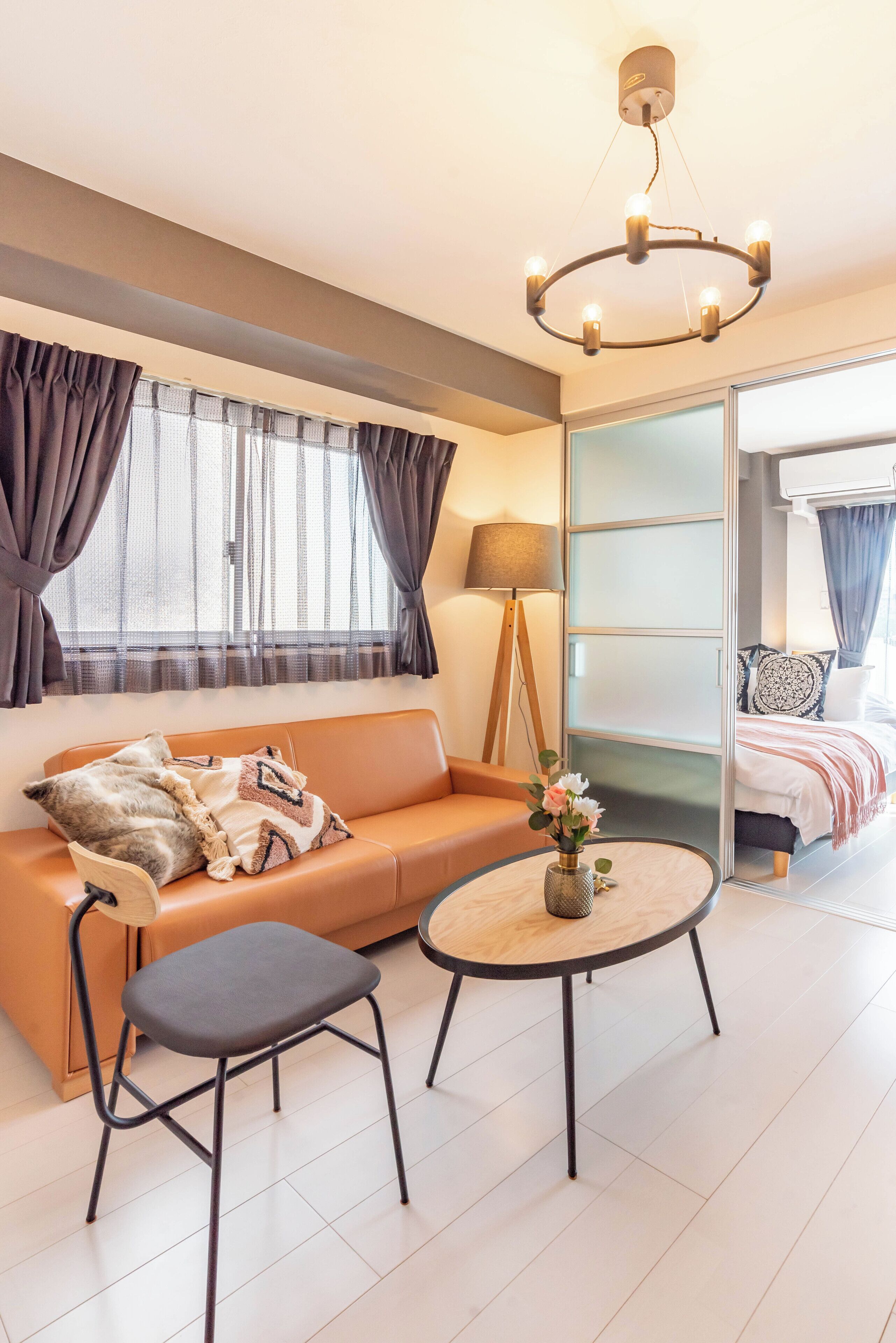 Apartemen Comfort | Area keluarga | Televisi layar datar 32-inci dengan saluran TV digital