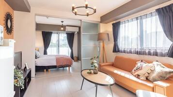 Comfort Apartment | 1 bedroom, blackout drapes, iron/ironing board, free WiFi
