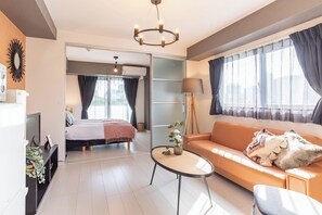 Comfort Apartment | 1 bedroom, blackout curtains, iron/ironing board, free WiFi