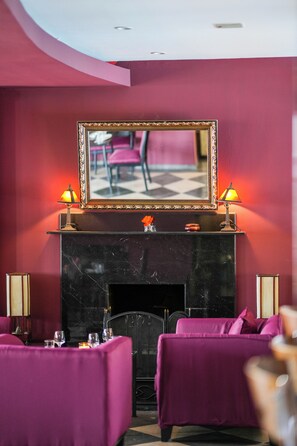 Lounge - Andza Tbilisi Hotel (Tbilisi)