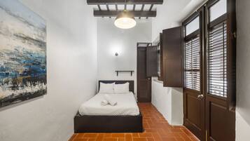 3 slaapkamers, een strijkplank/strijkijzer