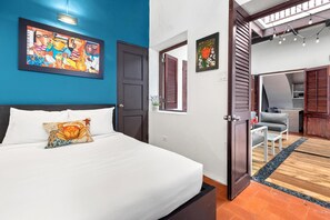 3 chambres, fer et planche Ă repasser