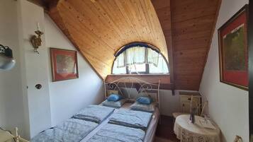 5 多间卧室、WiFi、床单