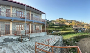 Exterior - Pari Ghar Guest House (Gilung)