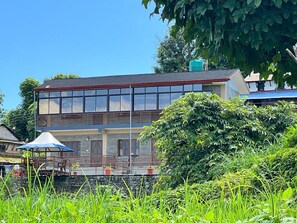 Exterior - Pari Ghar Guest House (Gilung)