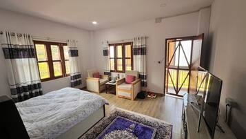 Free WiFi, bed sheets