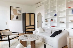 Télévision, espaces bureaux