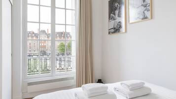 1 chambre, lit parapluie, Wi-Fi, draps fournis