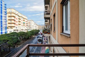 Apartment | Balcony - Beauty & Design in the Center by Wonderful Italy (Genoa)