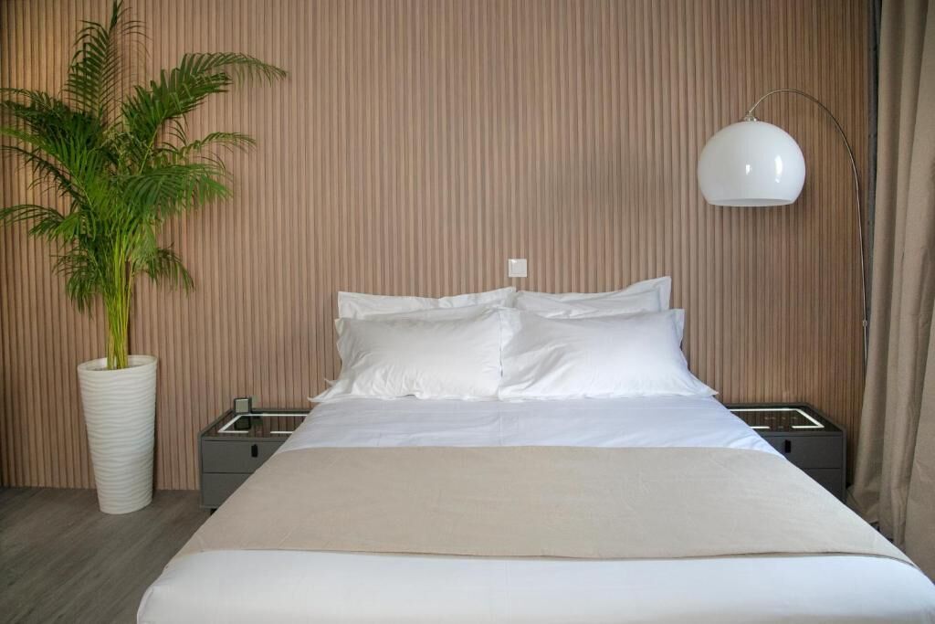 Photo - Celia Residence