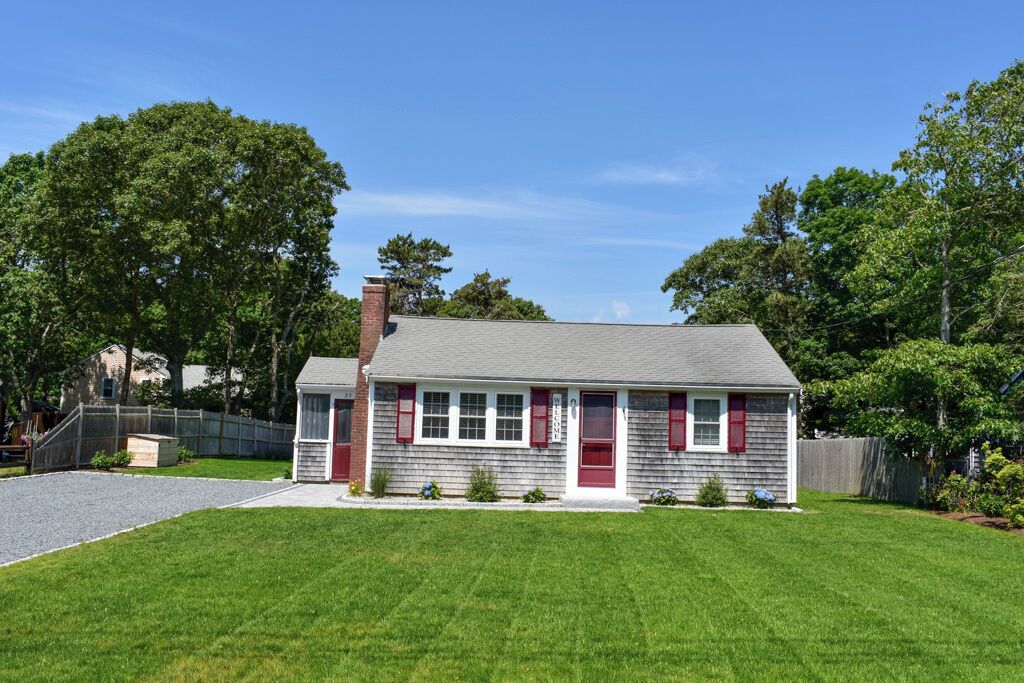 Beautifully landscaped 3 bedroom, 1.5 bath home with air conditioning